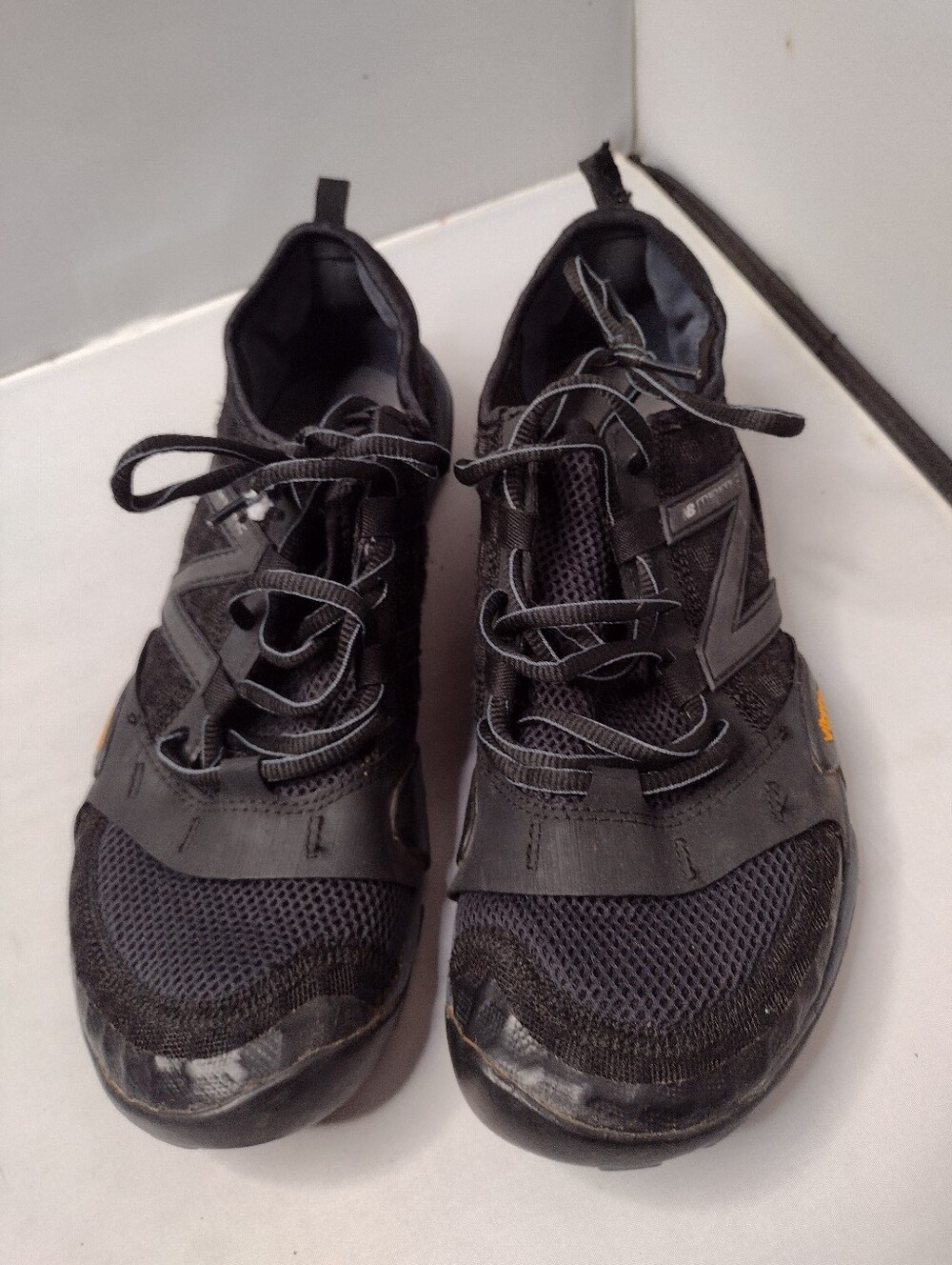 New Balance Minimus MT10 Trail Running Shoes Men's Size 10 Black Outdoor CC